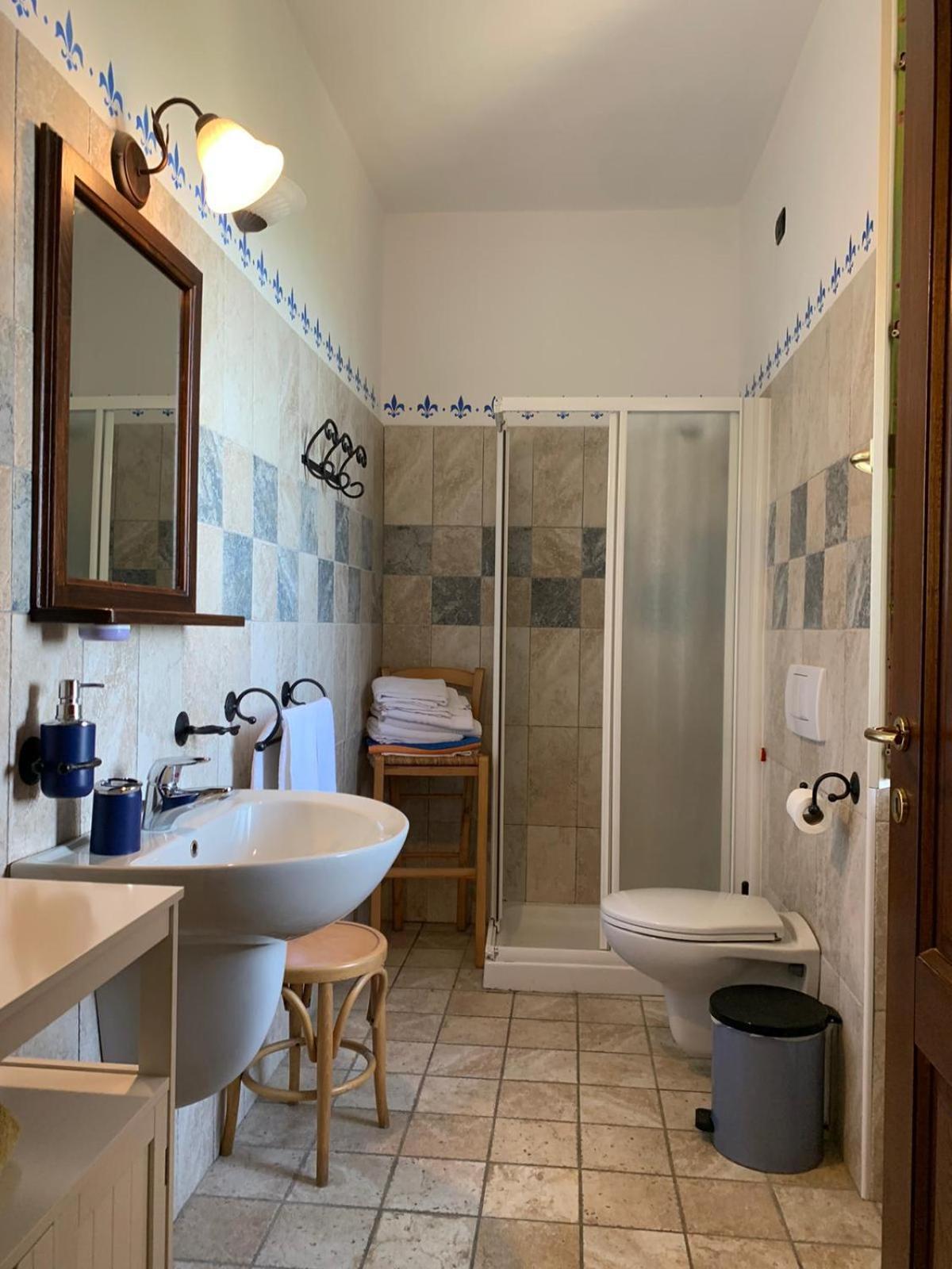 Agriturismo Cascina Anri Mango Kültér fotó